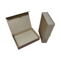 Magnetic Lid Gift Boxes Packaging Pantone Gold Color Decorative Paper Cardboard Box